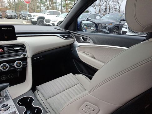 Certified 2023 Genesis G70 2.0T w/ Sport Prestige Package image 16