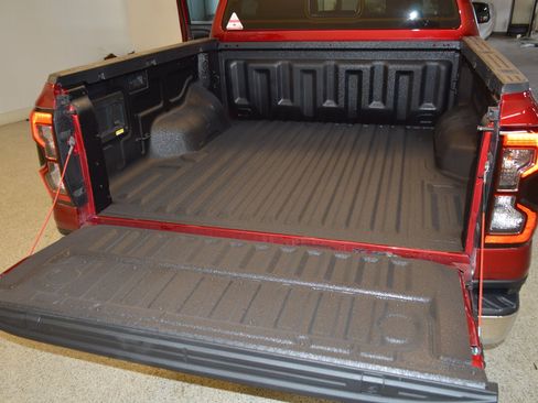 Used 2025 Ford Ranger XLT w/ Equipment Group 301A High image 10