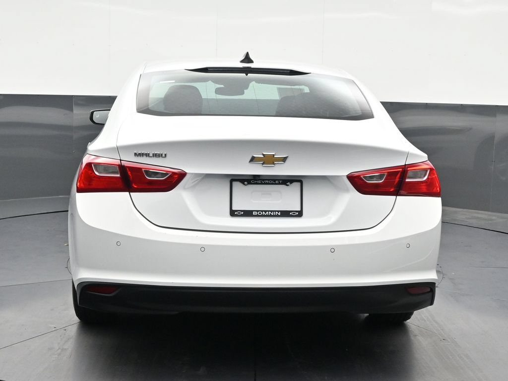 Used 2024 Chevrolet Malibu LS FWD image 4