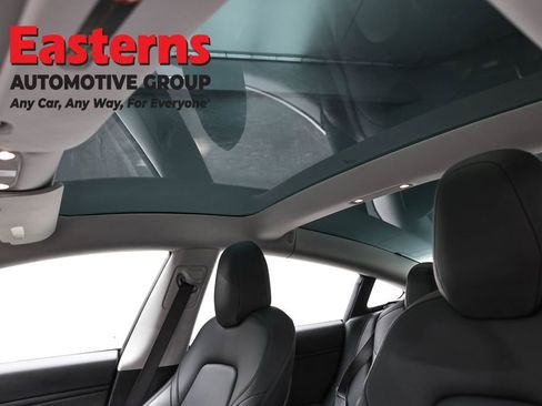 Used 2018 Tesla Model 3 Long Range image 29