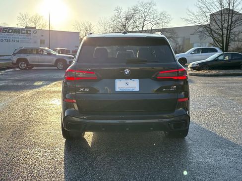 Used 2022 BMW X5 xDrive40i w/ M Sport Package image 7