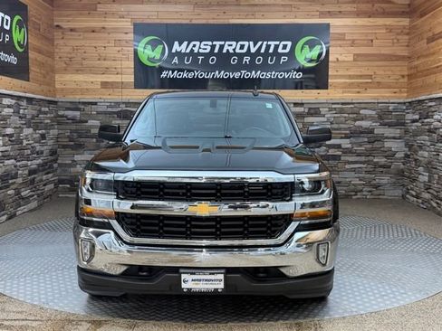 Used 2018 Chevrolet Silverado 1500 LT w/ All Star Edition AWD/4WD image 5