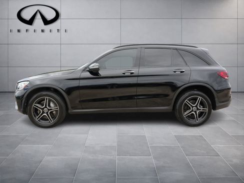Used 2022 Mercedes-Benz GLC 300 image 4