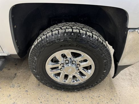 Used 2016 Chevrolet Silverado 3500 LTZ w/ Duramax Plus Package image 19