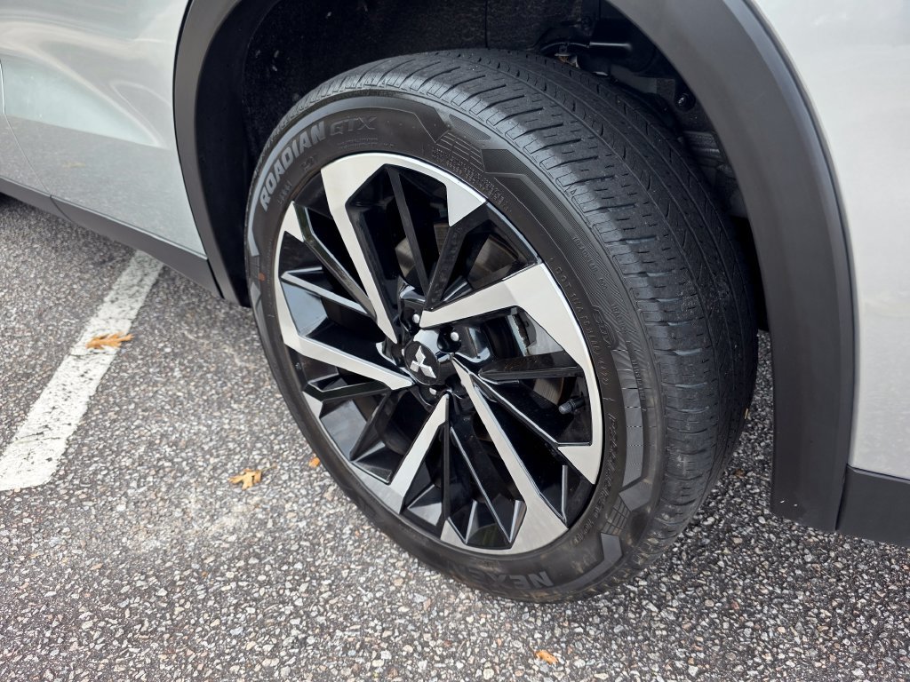 Used 2023 Mitsubishi Outlander SE FWD image 31