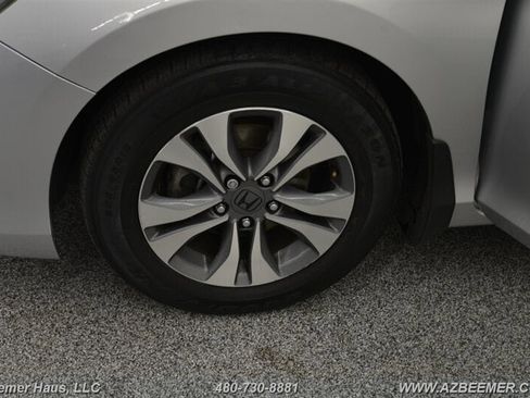 Used 2013 Honda Accord LX image 42