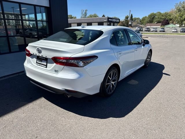 Used 2023 Toyota Camry XLE w/ Cold Weather Package AWD/4WD image 6