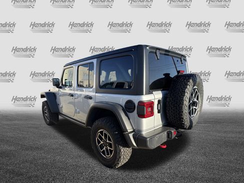 Used 2024 Jeep Wrangler Unlimited Rubicon AWD/4WD image 7