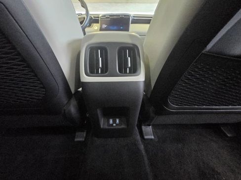 Used 2024 Hyundai Tucson Limited image 25