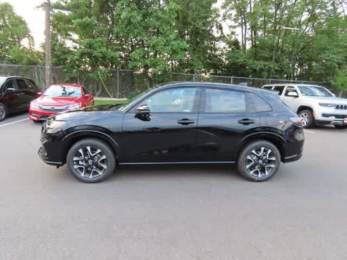 New 2026 Honda HR-V EX-L image 3