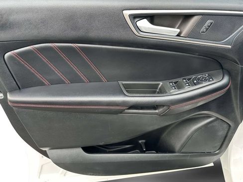Used 2023 Ford Edge ST-Line AWD/4WD image 9
