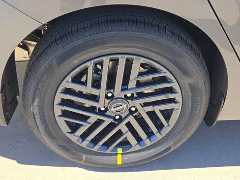 New 2026 Nissan Sentra SV w/ Floor Mat Package FWD image 20