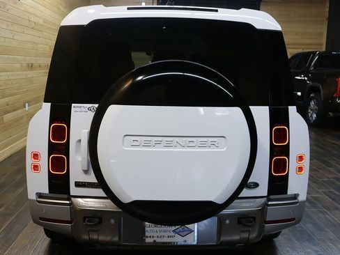 Used 2023 Land Rover Defender 130 First Edition AWD/4WD image 4