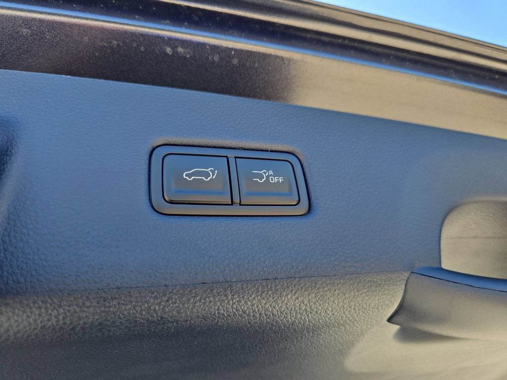 New 2026 Kia Carnival SX Prestige FWD image 11