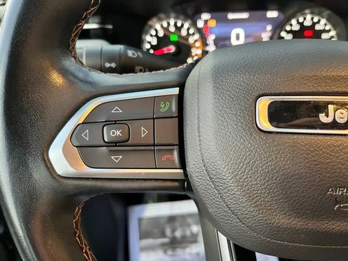 Used 2022 Jeep Compass Limited AWD/4WD image 25