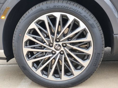 New 2026 Hyundai Palisade Calligraphy FWD image 7