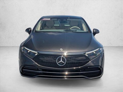 Used 2023 Mercedes-Benz EQS 450+ Sedan image 2