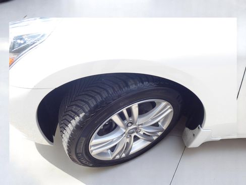 Used 2012 INFINITI G37 x Sedan w/ Premium Pkg image 24