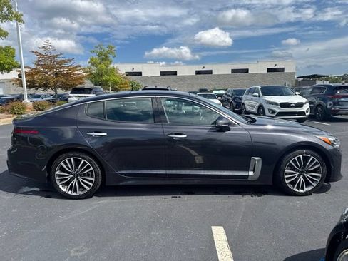 Used 2019 Kia Stinger w/ Sun & Sound Package RWD image 6
