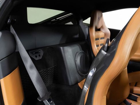 Used 2017 Ferrari 488 GTB RWD image 36