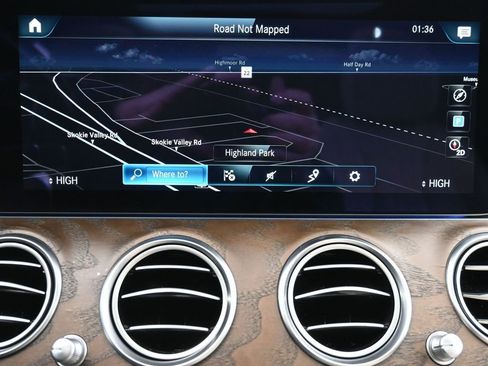 Used 2021 Mercedes-Benz E 450 4MATIC Sedan w/ Premium Package image 14