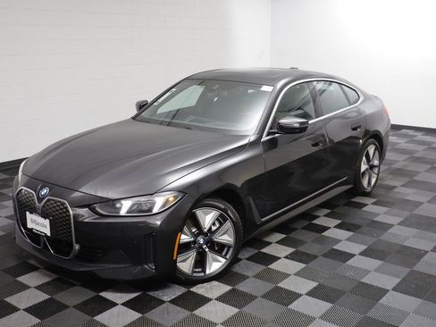 Certified 2025 BMW i4 xDrive40i w/ Premium Package image 2