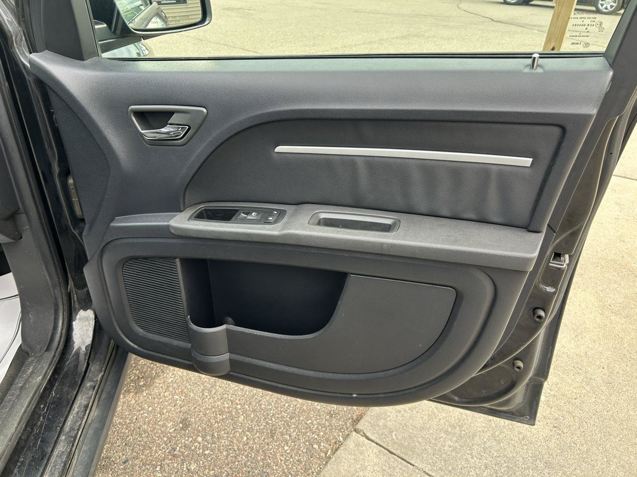 Used 2010 Dodge Journey SXT FWD image 16