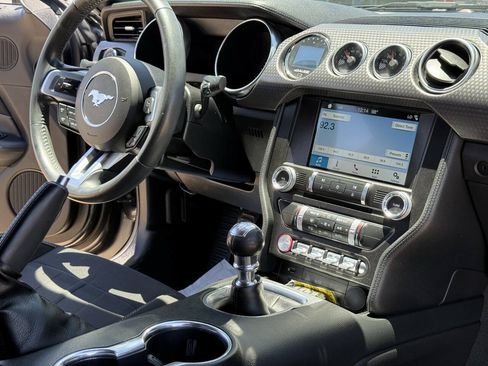 Used 2018 Ford Mustang GT w/ GT Performance Package RWD image 25