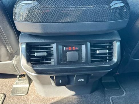 Used 2022 Ford F150 Lariat w/ Equipment Group 502A High AWD/4WD image 49