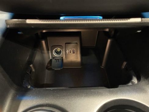 Certified 2025 Ford Explorer ST AWD/4WD image 30