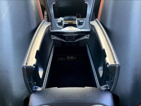 Used 2021 Mercedes-Benz C 300 Cabriolet image 34