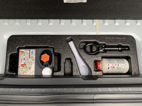 Used 2019 Ford EcoSport SE w/ SE Convenience Package FWD image 10