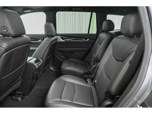 Used 2020 Cadillac XT6 Premium Luxury image 20