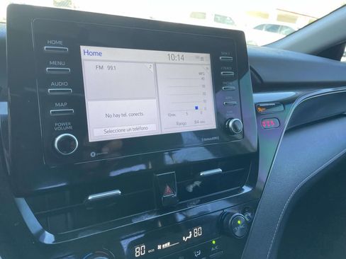 Used 2024 Toyota Camry SE image 37