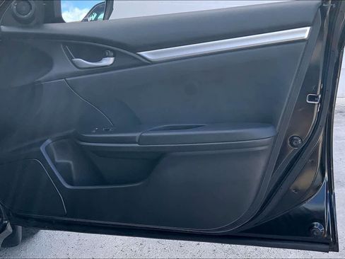 Used 2020 Honda Civic Sport image 29