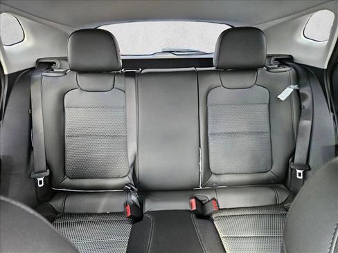 New 2026 Chevrolet Trax LT w/ Sunroof Package image 15