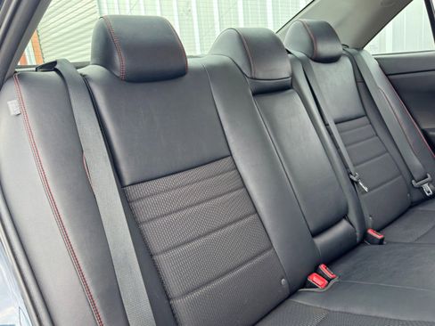 Used 2017 Toyota Camry SE image 36