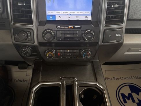 Used 2019 Ford F150 XLT w/ Equipment Group 302A Luxury image 27