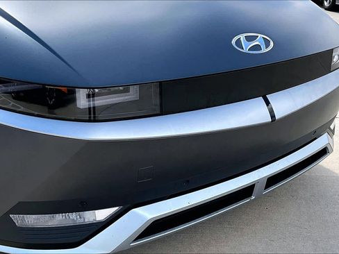 Used 2023 Hyundai Ioniq 5 SEL image 27