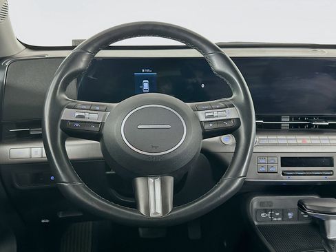 Used 2024 Hyundai Kona SEL image 18