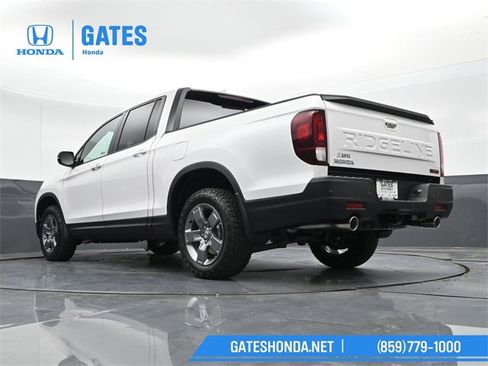 New 2025 Honda Ridgeline TrailSport image 41