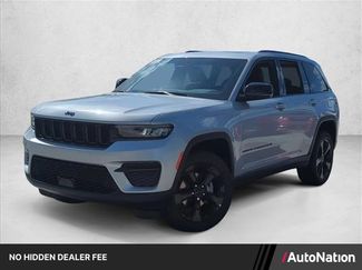New 2025 Jeep Grand Cherokee Altitude RWD video 1