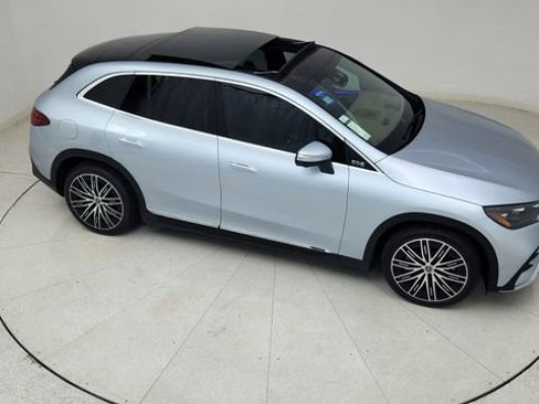 Used 2023 Mercedes-Benz EQE 350+ 4MATIC SUV w/ Pinnacle Trim Package image 75