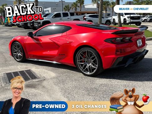 Used 2025 Chevrolet Corvette Z06 RWD image 5