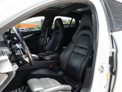 Used 2018 Porsche Panamera 4S AWD/4WD image 25