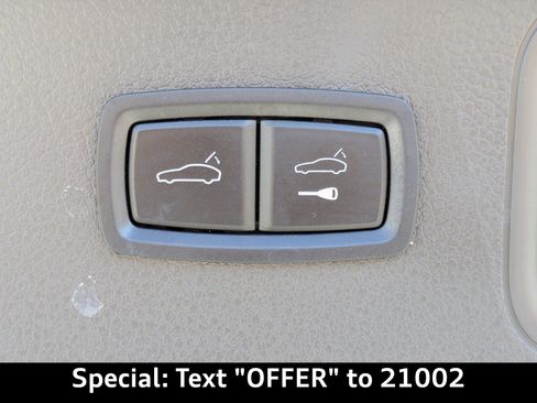 Used 2022 Porsche Macan image 15