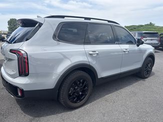 Used 2025 Kia Telluride AWD video 3