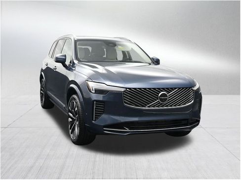 New 2026 Volvo XC90 T8 Ultra w/ Protection Package Premier AWD/4WD image 7