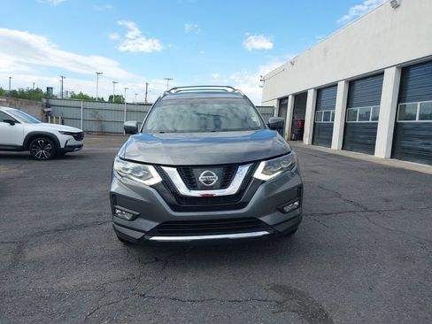 Used 2017 Nissan Rogue SL w/ SL Premium Package FWD image 2