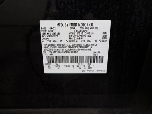 Used 2022 Lincoln Nautilus Reserve image 57